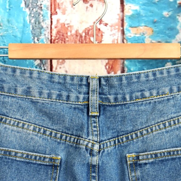 Women's Forever 21 Jeans High Rise Straight Leg SIZE 31 Medium Wash - Picture 8 of 10